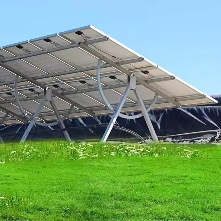 Solaris terram montem
