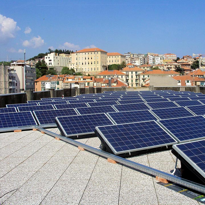 Solaris tectum monte