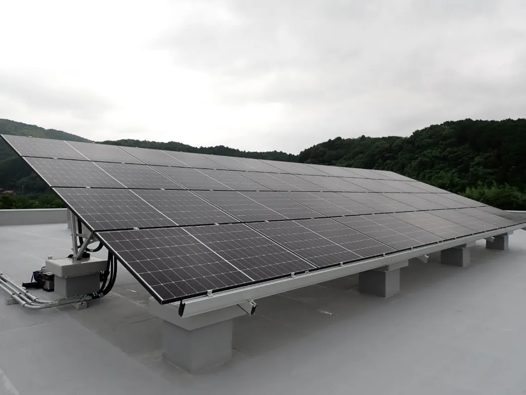 Mons solaris de Malaysia Tropical PV Projects